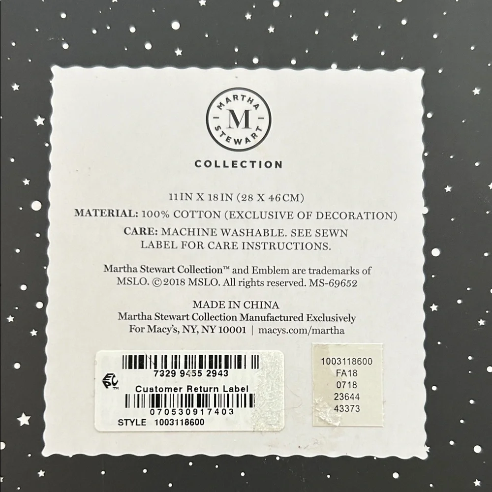 Martha Stewart Festive White and Red Guest Towels
